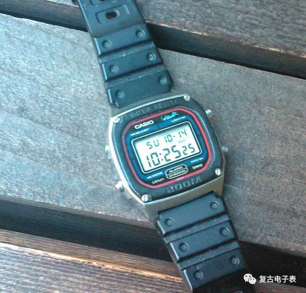 卡西欧第七代蛙人碳纤维版本,卡西欧青出于蓝系列八角款