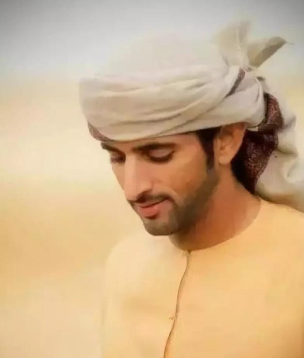 迪拜太子妃引得兄弟反目,和王子订婚又被退婚,11年后29岁嫁表哥