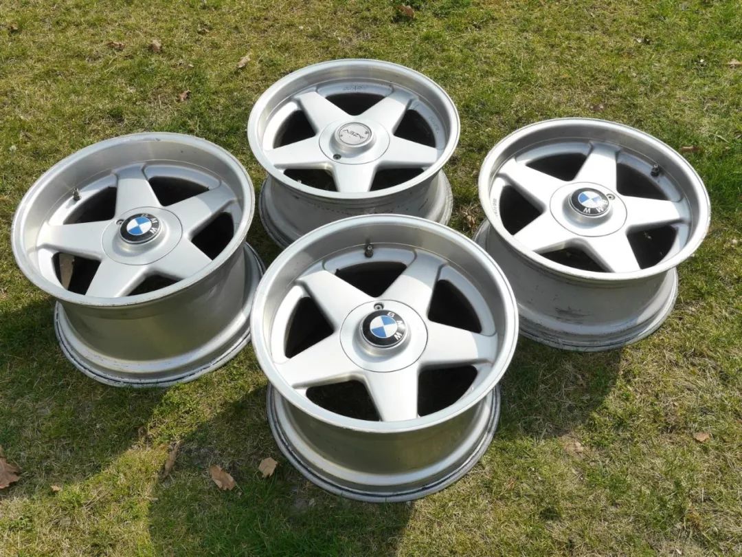 名鞋恒久远经典,经典永流传美丽恒久远