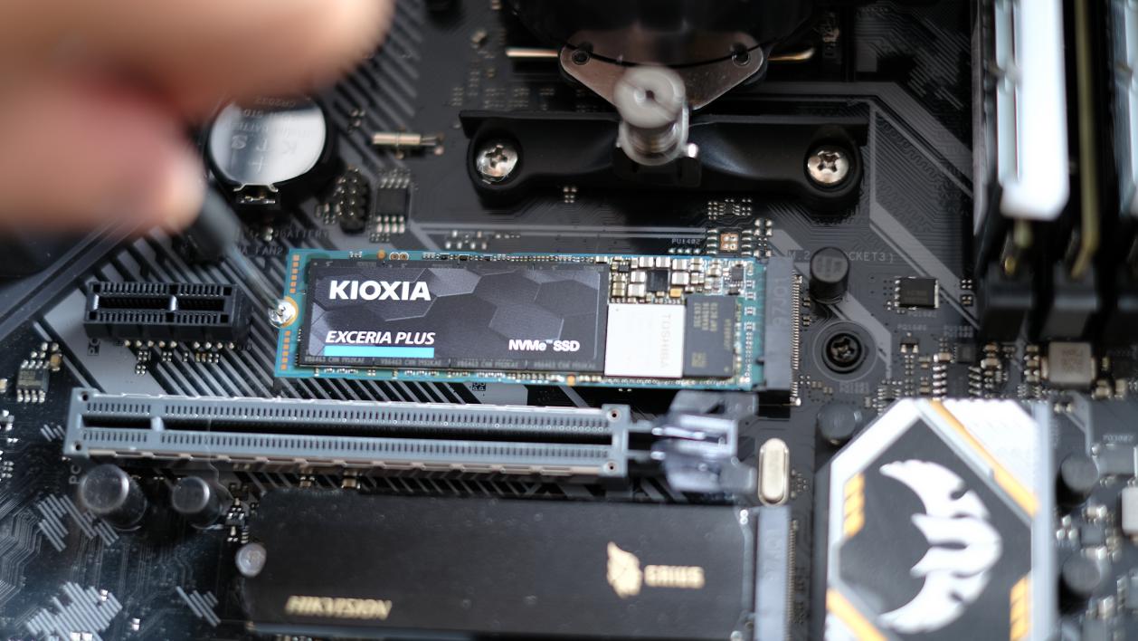 铠侠rd10硬盘怎么样,东芝铠侠rc20500gm.2nvme