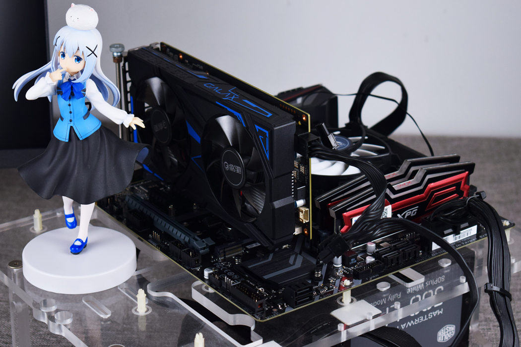 千元hkc显示器,千元带鱼屏显示器