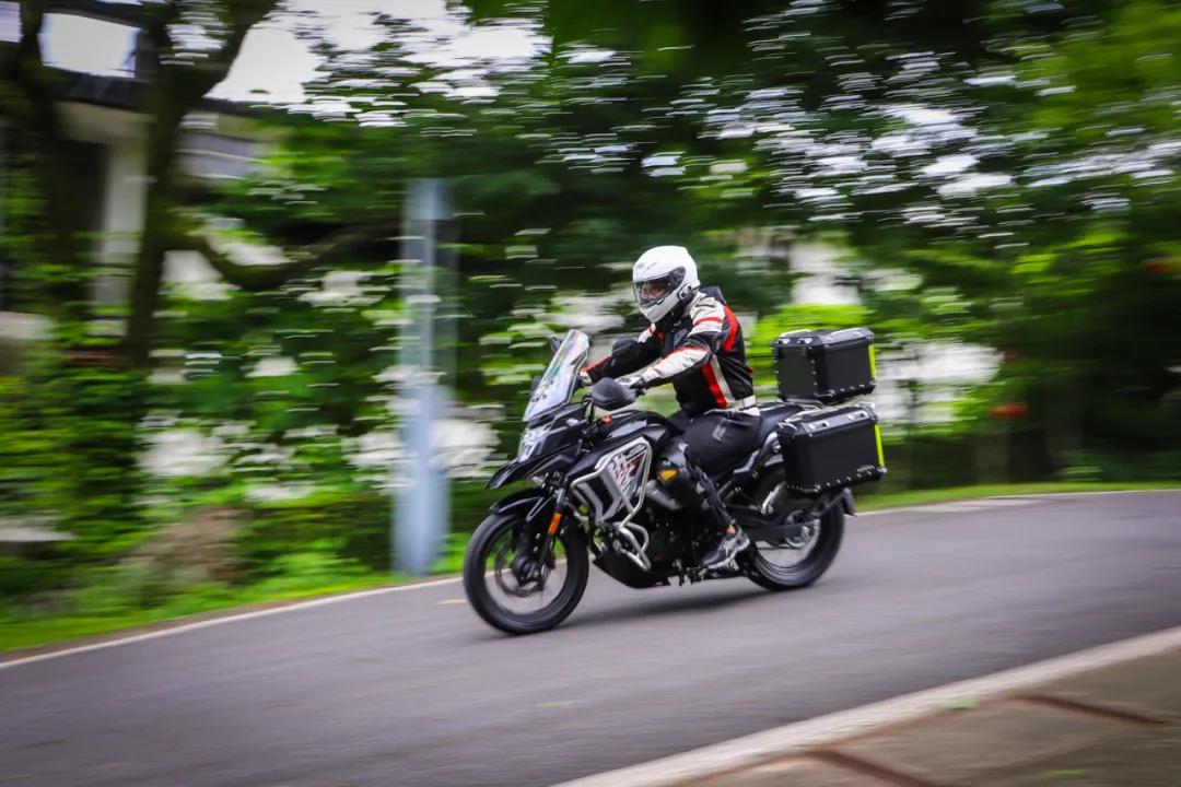 新款cb190x摩旅版需要改什么,cb190x猛鸷摩旅和标准版