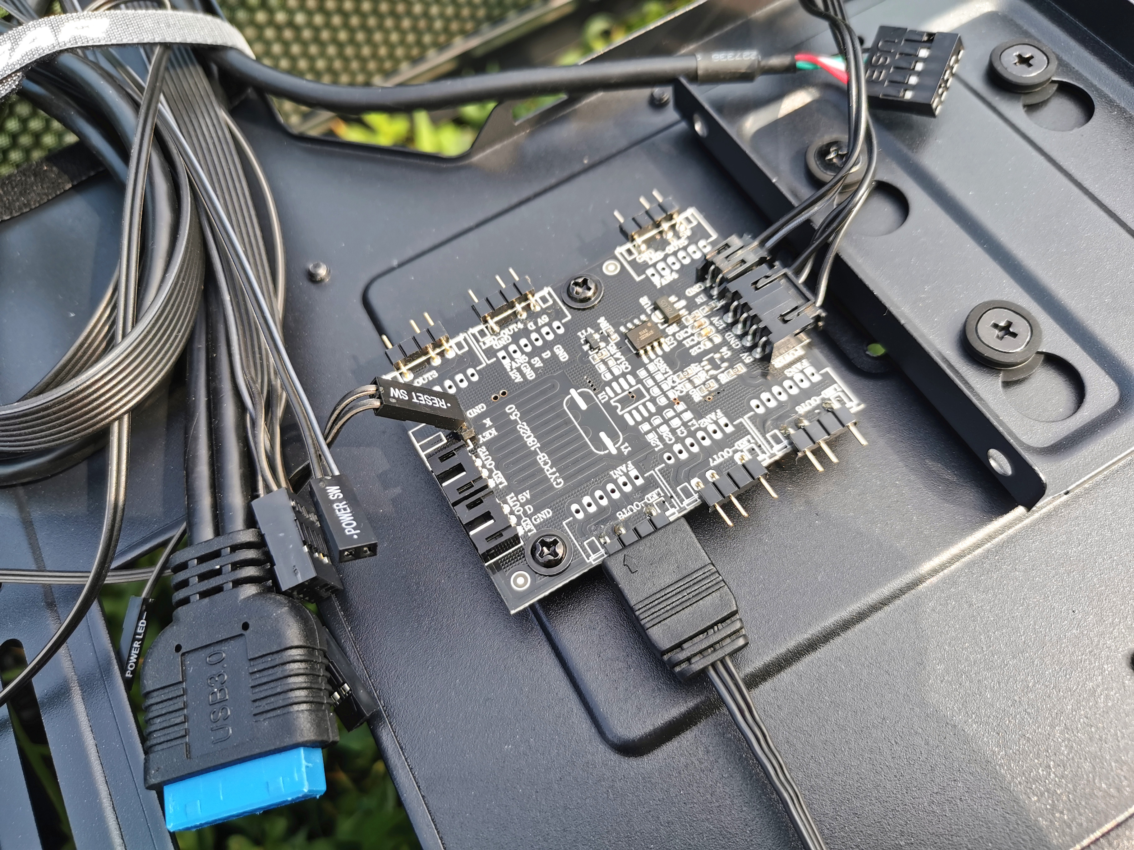 骨伽x70机箱,骨伽机箱x7