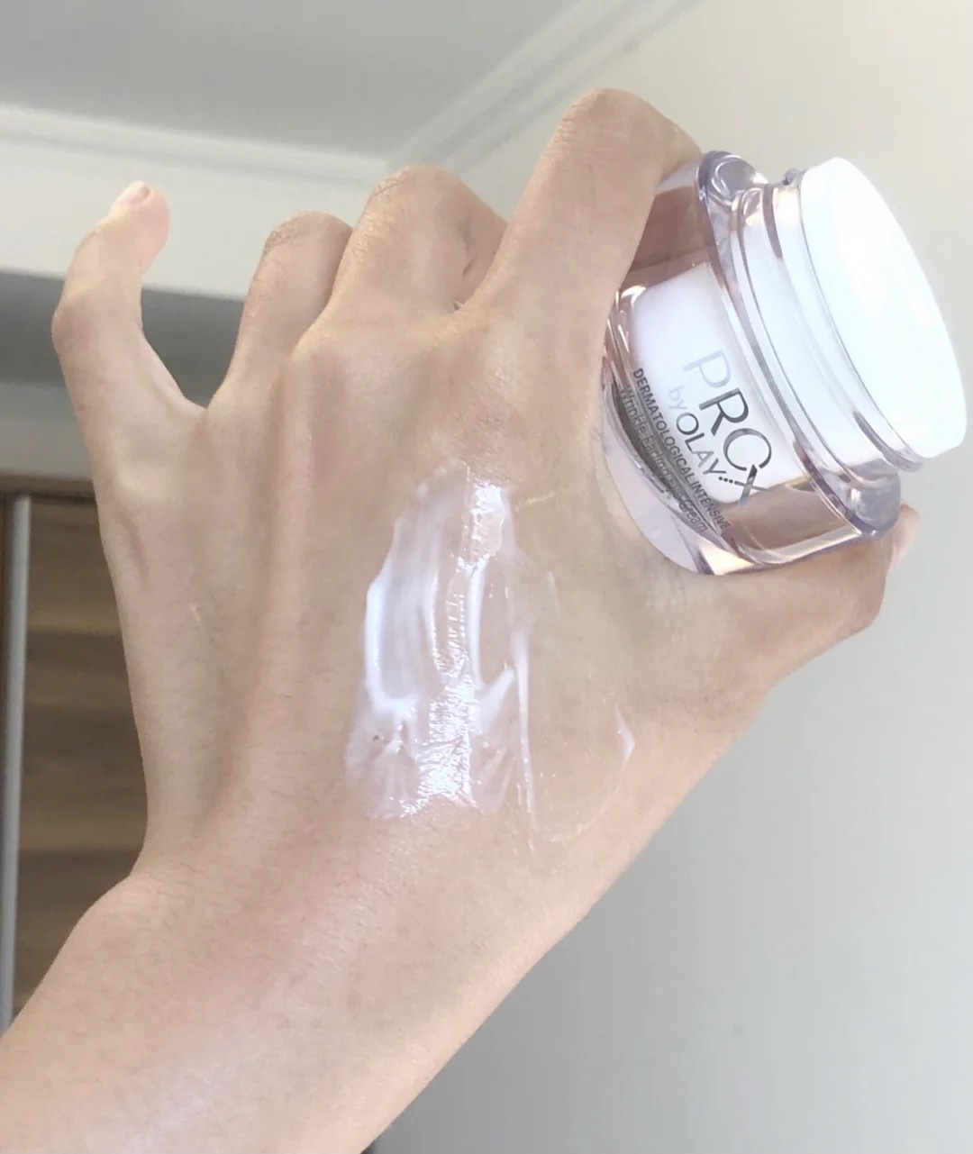 眼霜30-40岁哪个牌子效果好,40至50岁眼霜排行榜