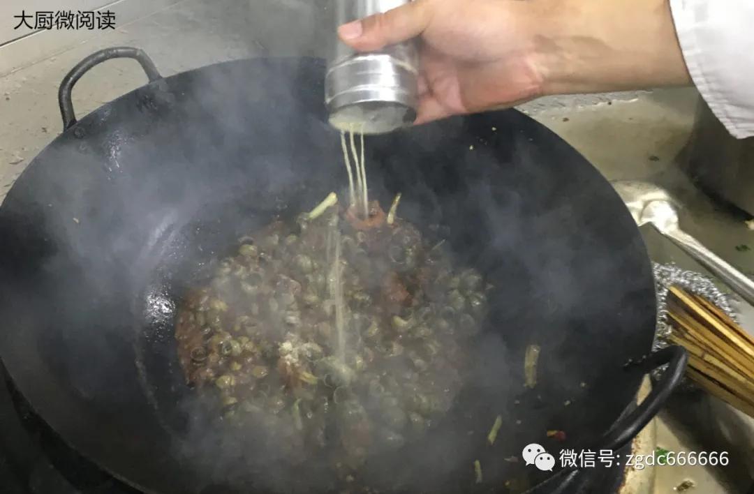 椒盐炸河虾的做法,如何炸河虾又酥又脆又香
