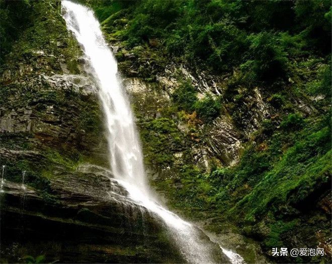 峨眉山和瓦屋山哪个更好,峨眉山一日游精选游记