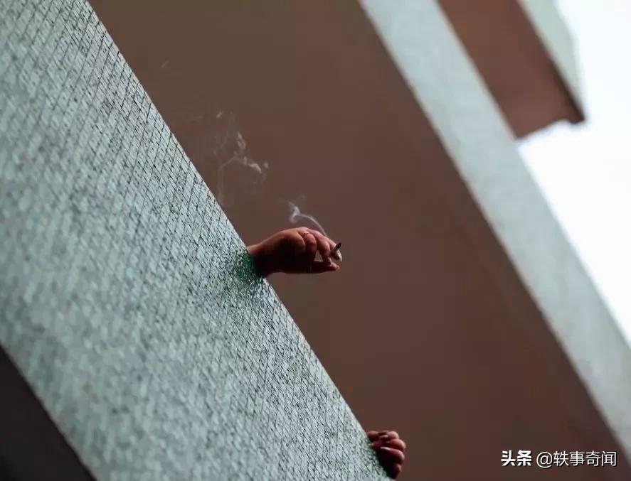 干脆的拒绝婉转的答应,拒绝别人一定要干脆