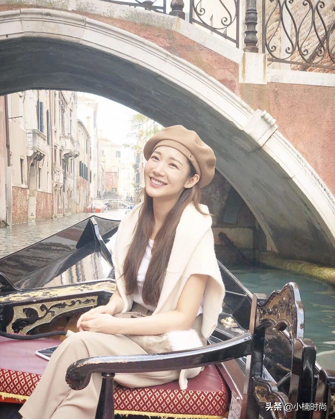 泫雅iu同款,韩星戴的帽子