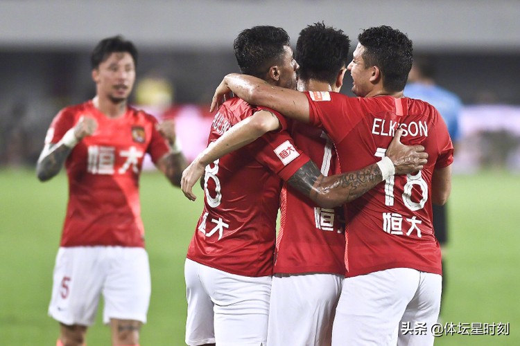 郜林踢拜仁后脚跟,恒大足球过人
