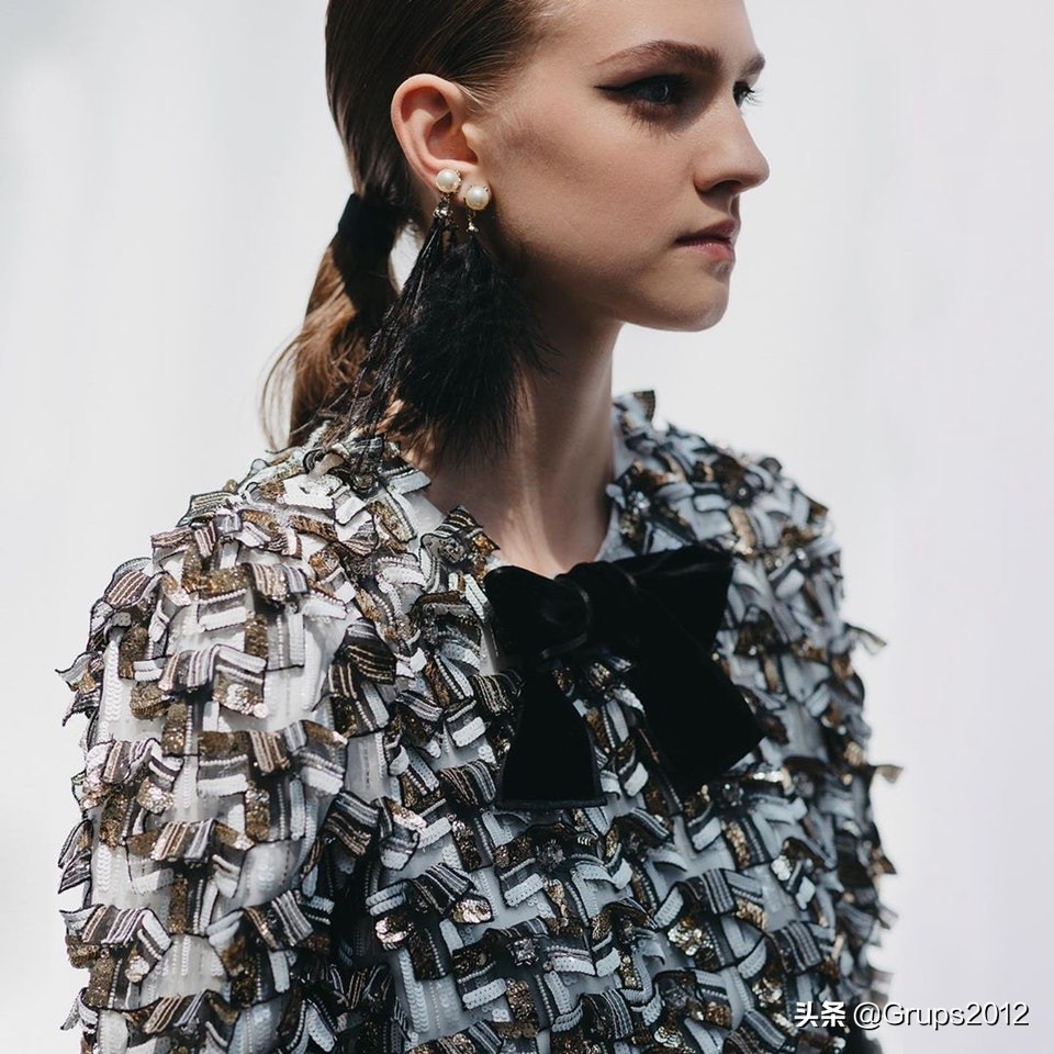 香奈儿最经典外套,香奈儿老花大衣