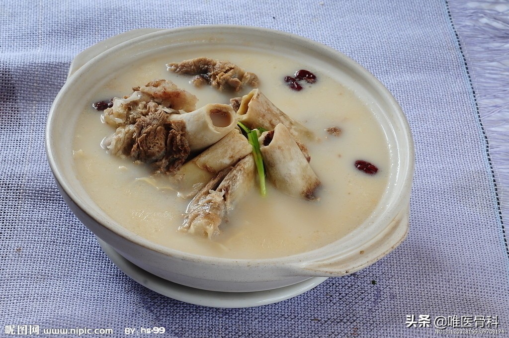 医生辟谣:其实术后可以吃发物,这些食物才是不能吃的