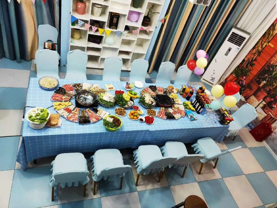 适合同学聚会的活动,同学聚会户外活动策划