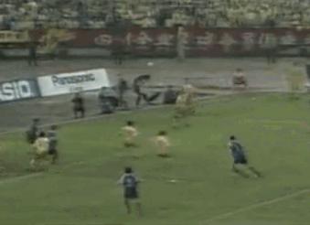 亚洲足球先生又上热搜了：我要越活越野