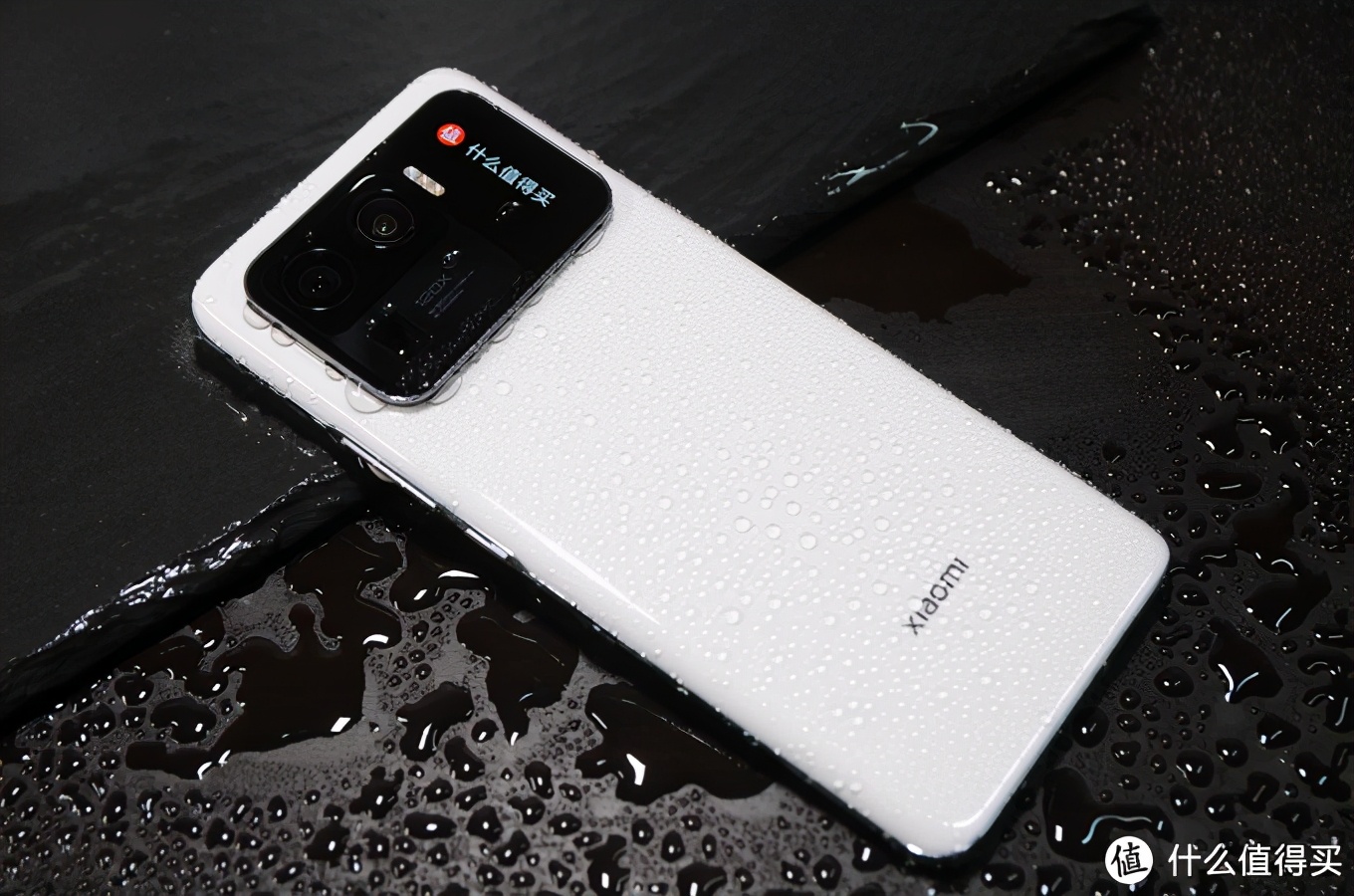 小米11ultra至尊版深度测评最新,感受一下小米11ultra的压迫感