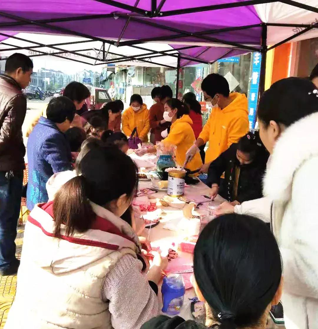 可瑞乐做的牛轧糖很甜心，有你陪伴的时光很幸福