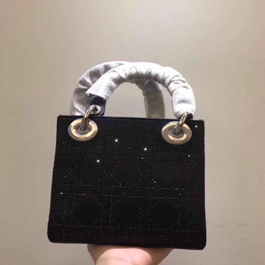 红玫瑰和白玫瑰视频,红玫瑰与白玫瑰视频卡点