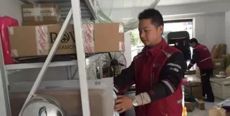 “找你寄，我放心”——圆通小哥金鹏为了这句话一干就是14年