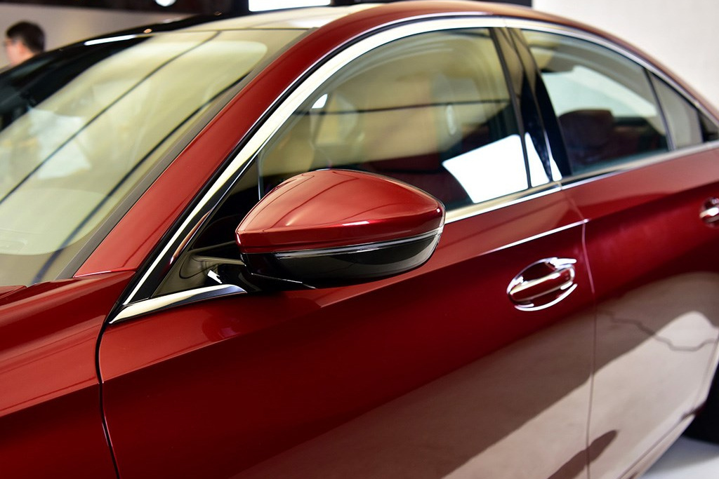 标致508l口碑最好的车,标致508和迈腾是一个档次吗