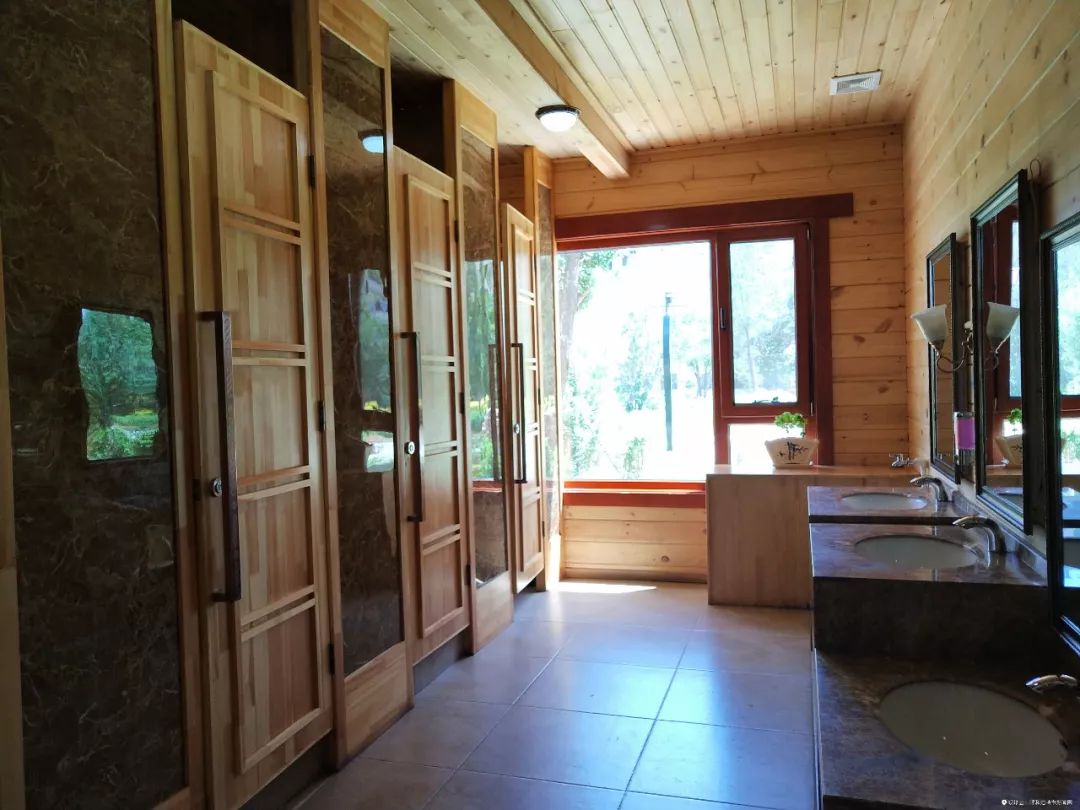 酒吧、超市展览馆这么Fashion的青城驿站,你还认为这只是厕所吗