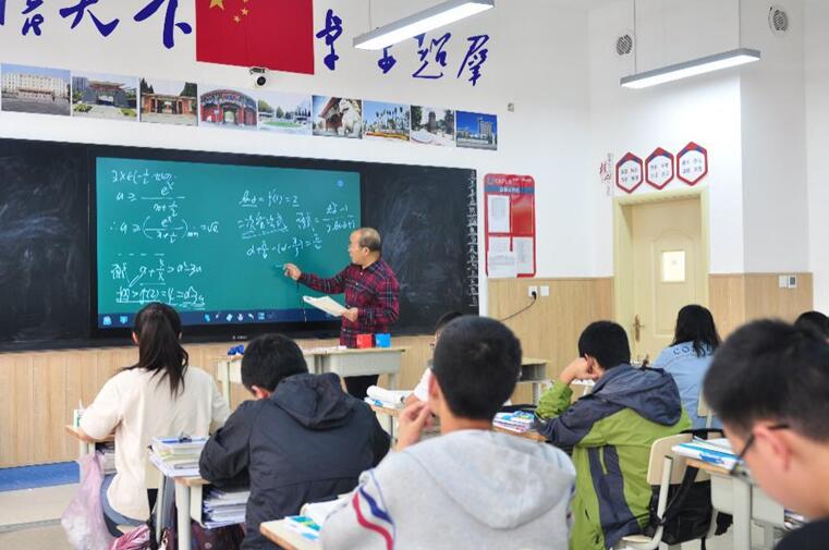 重本率百分之八十,重本率85%学校