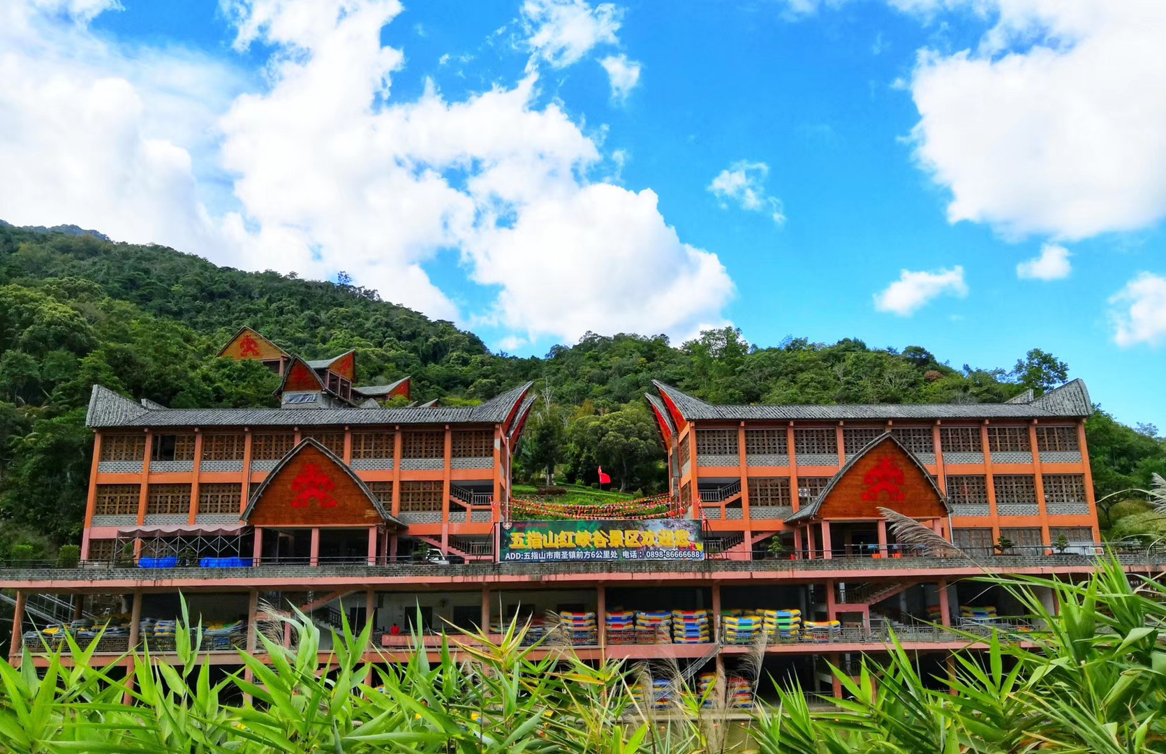 五指山红峡谷漂流一日游,五指山红峡谷漂流后还可以去哪玩