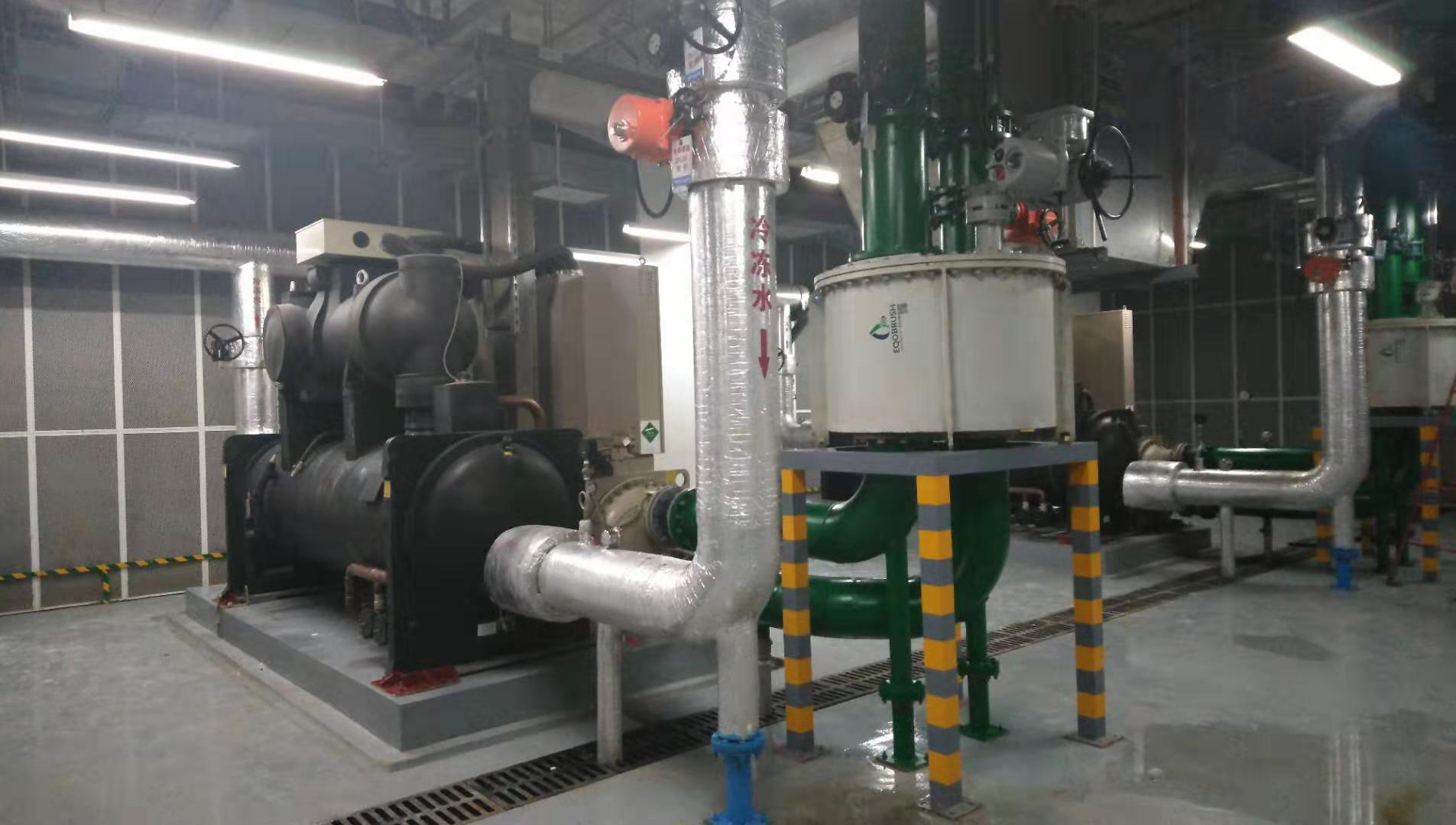 水冷式螺杆机组冷凝器清洗,水冷式冷干机冷凝器清洗保养