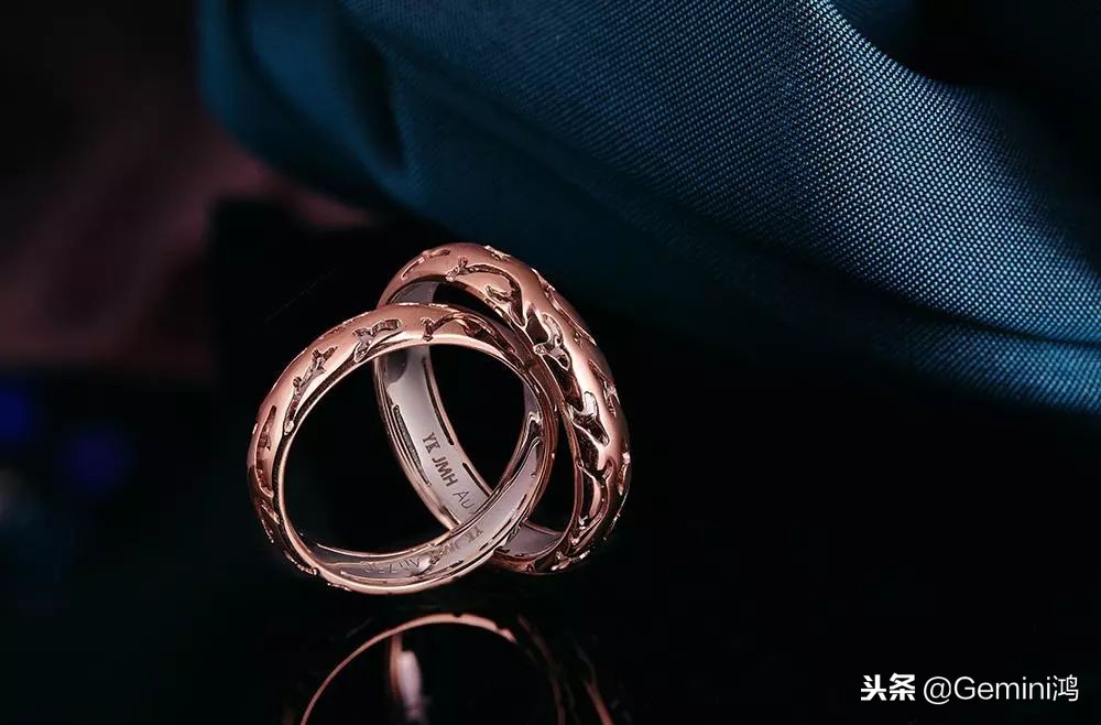 国外结婚戴黄金,外国人嫁给中国人带很多金饰