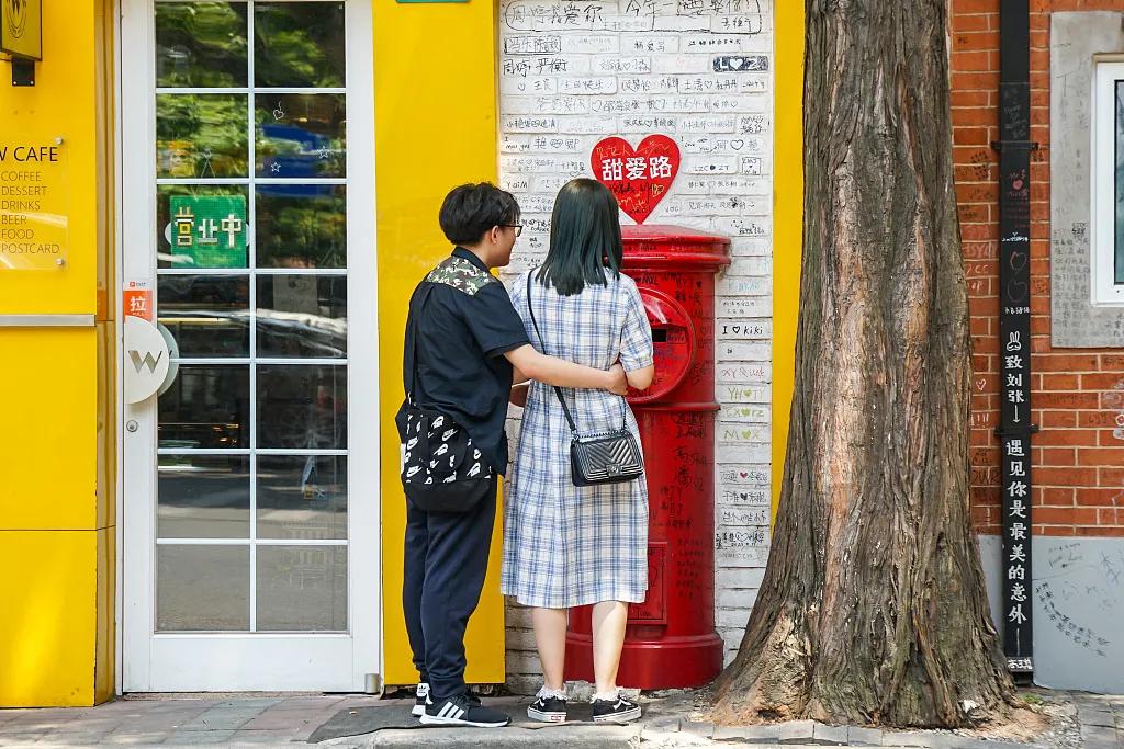 从PUA教练转行到情感导师，极其离谱的行业