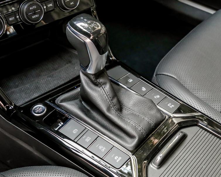 18款最顶配帕萨特还能值多少钱,不愧是b级车的标杆