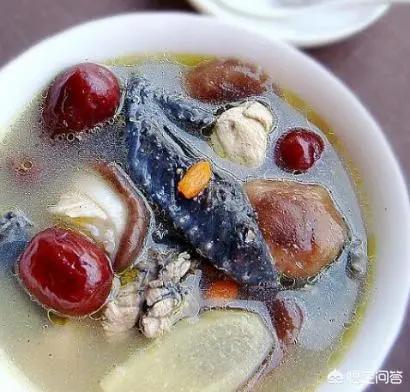 改善皮肤粗糙暗黄毛孔粗大,皮肤油毛孔粗大暗黄用什么护肤品