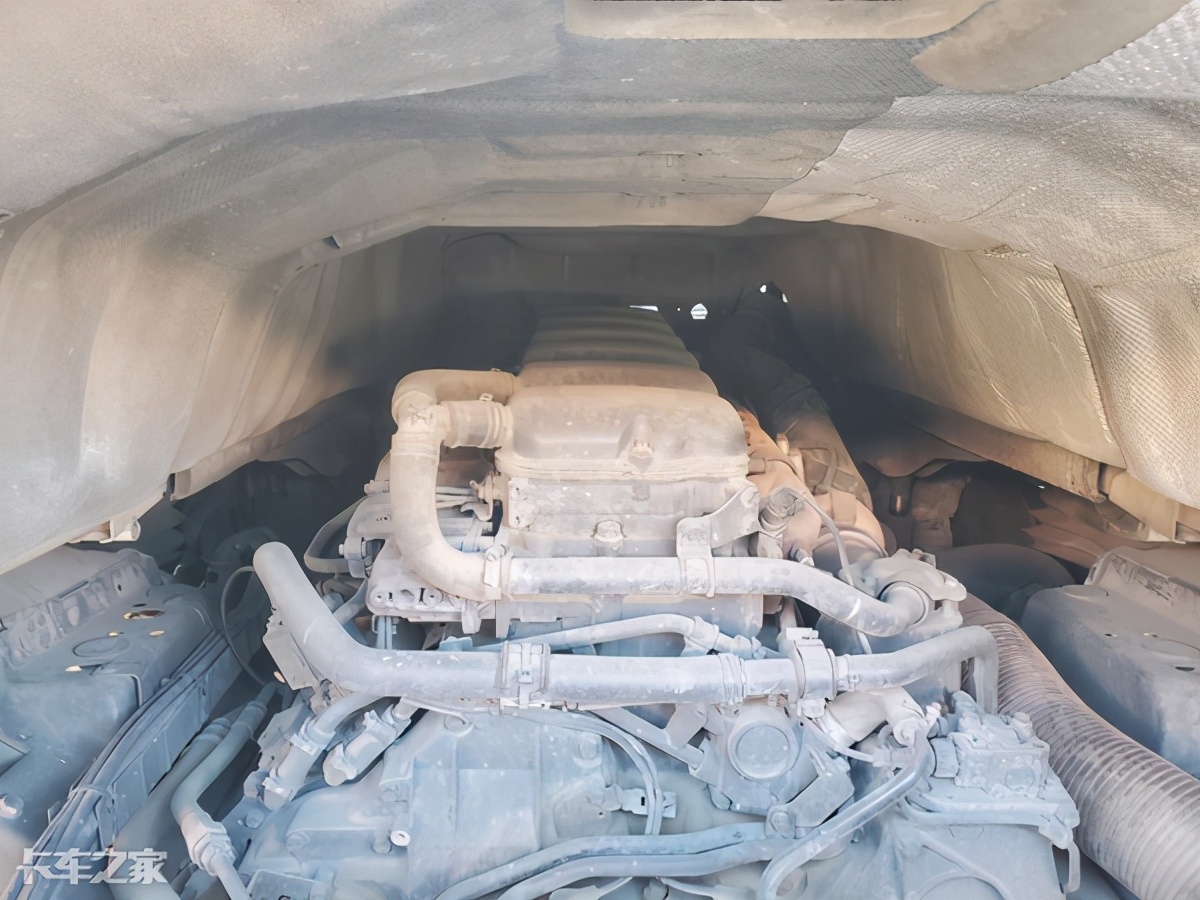 斯堪尼亚高速120公里,120万的斯堪尼亚视频