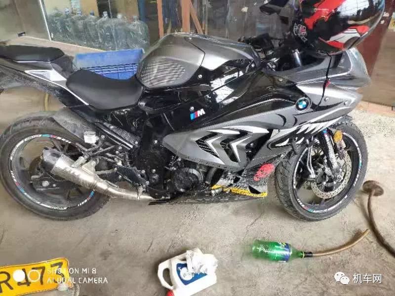 宝马双r和小忍者,宝马双r对比川崎小忍者