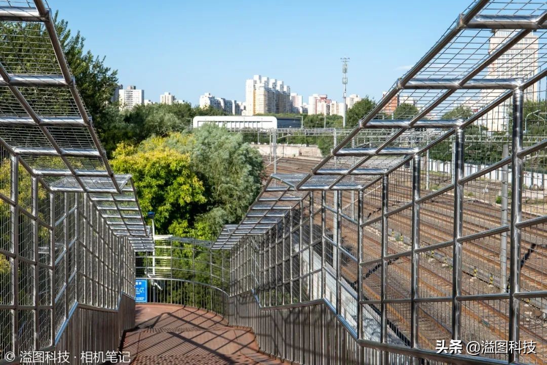 松下501.4pro镜头评测,松下50mmf1.8镜头值不值得买