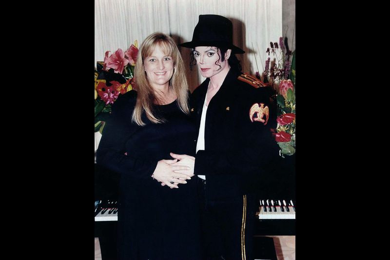 音乐之神迈克尔杰克逊,迈克尔杰克逊动感摇滚英文歌曲