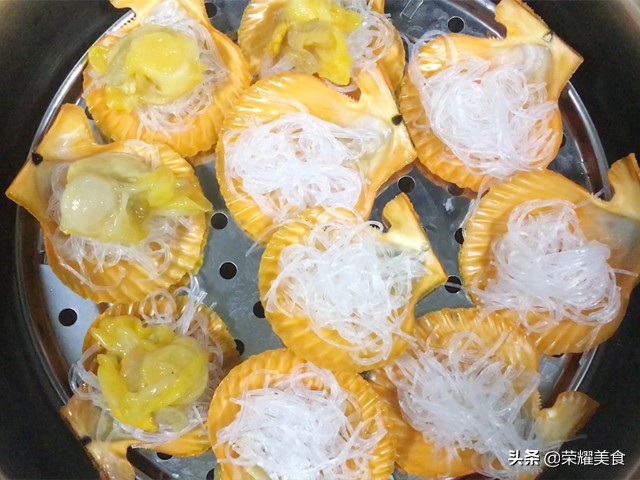 蒜蓉蒸扇贝的正宗做法,蒜蓉蒸扇贝的家常做法