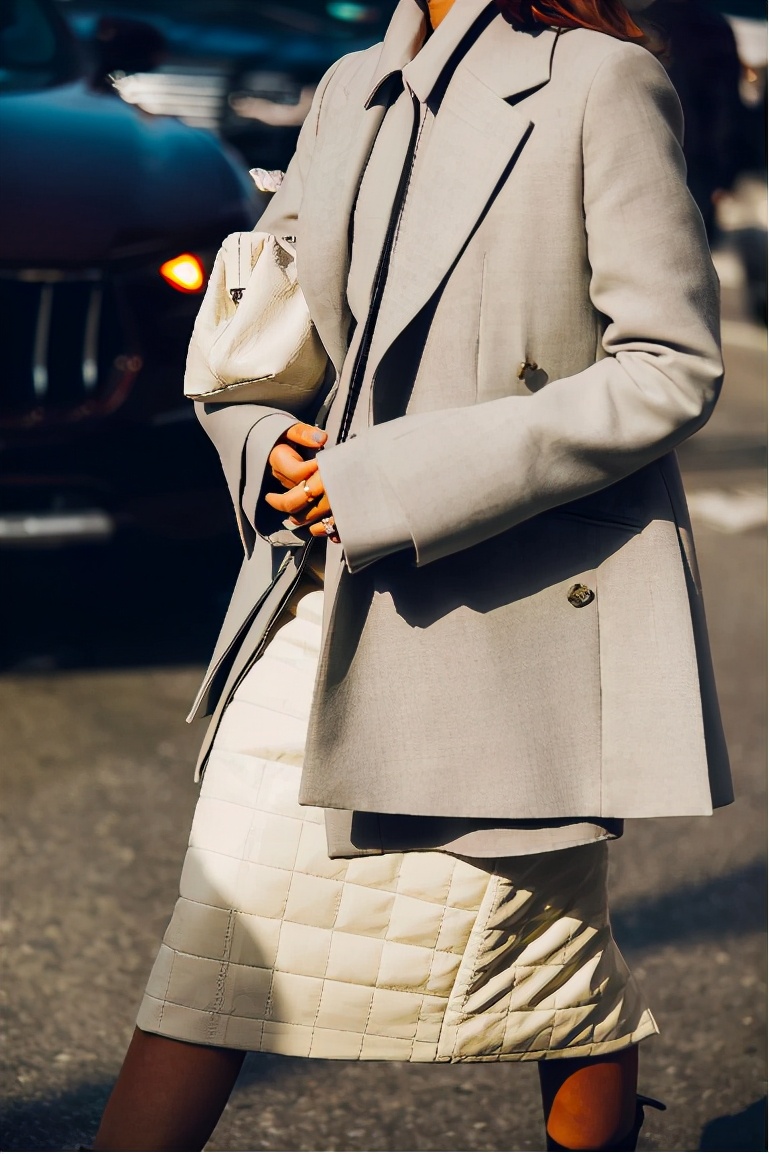 今年最火的绗缝棉服,冬季绗缝两面穿棉服