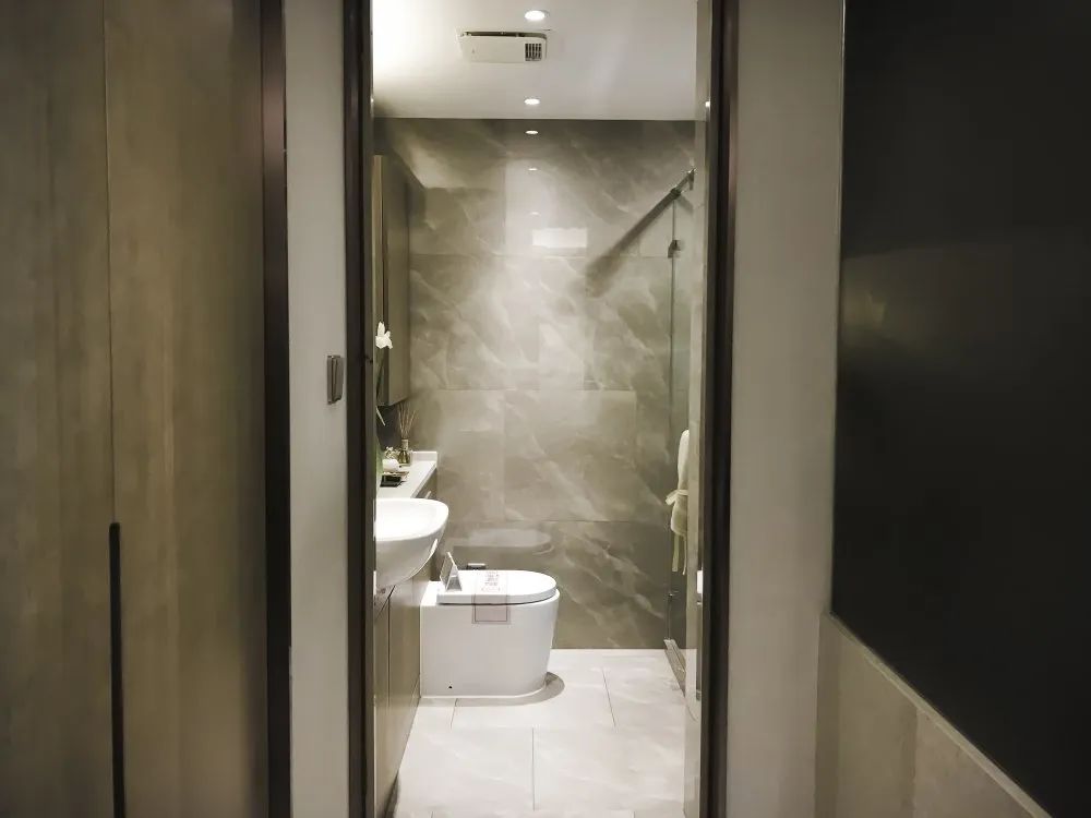 绿洲康城亲水湾开盘一房一价表,绿洲康城亲水湾两房两厅样板房