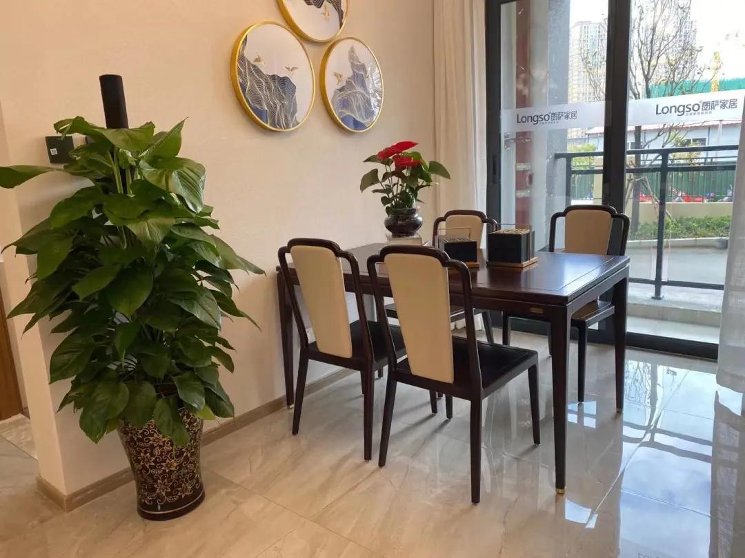 朗萨117㎡雅致新中式3室2厅，榻榻米颜值和实力并存