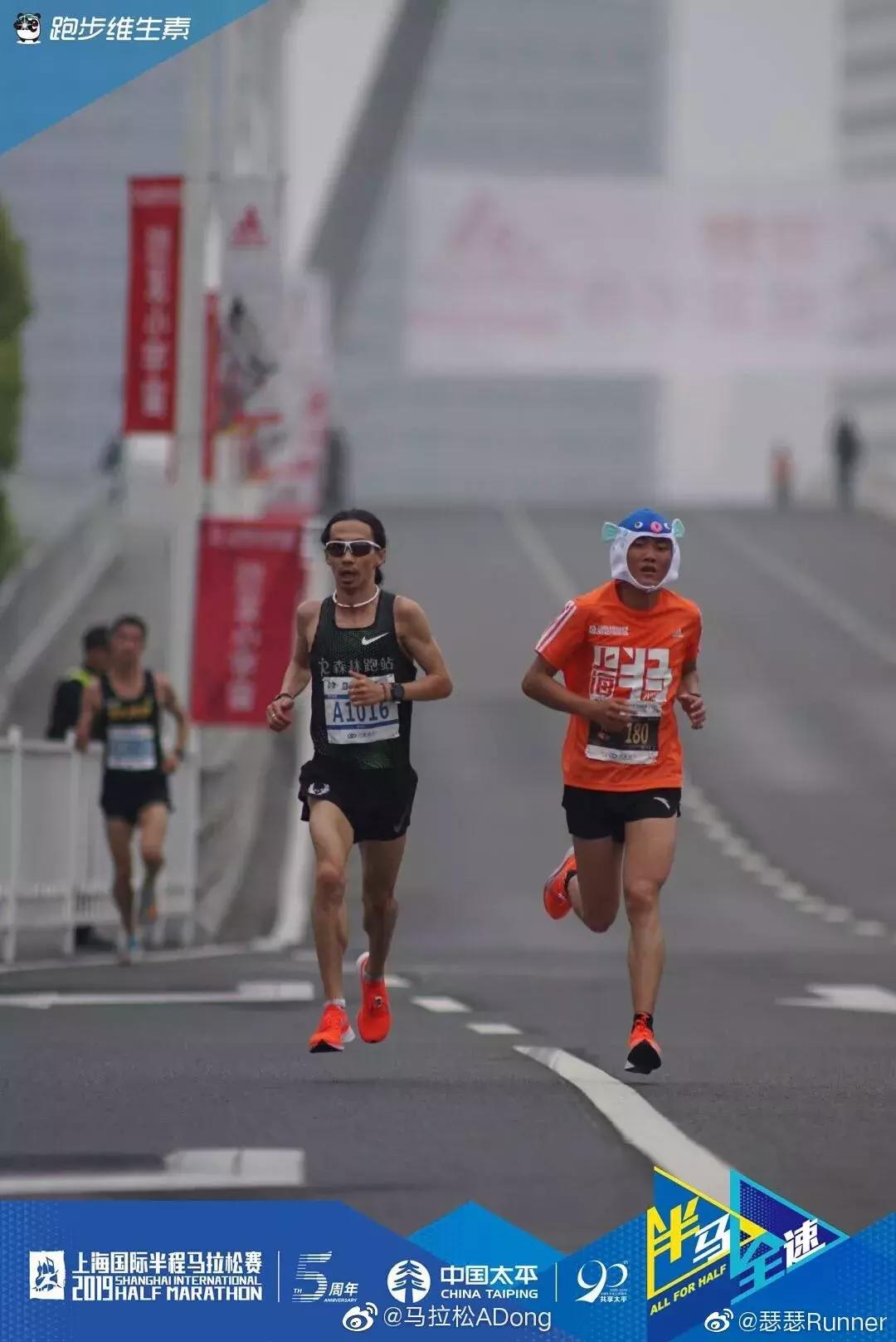 采访河豚,采访他