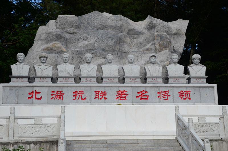 土匪谢文东和坏蛋是怎样炼成的,民国剿匪英雄谢文东