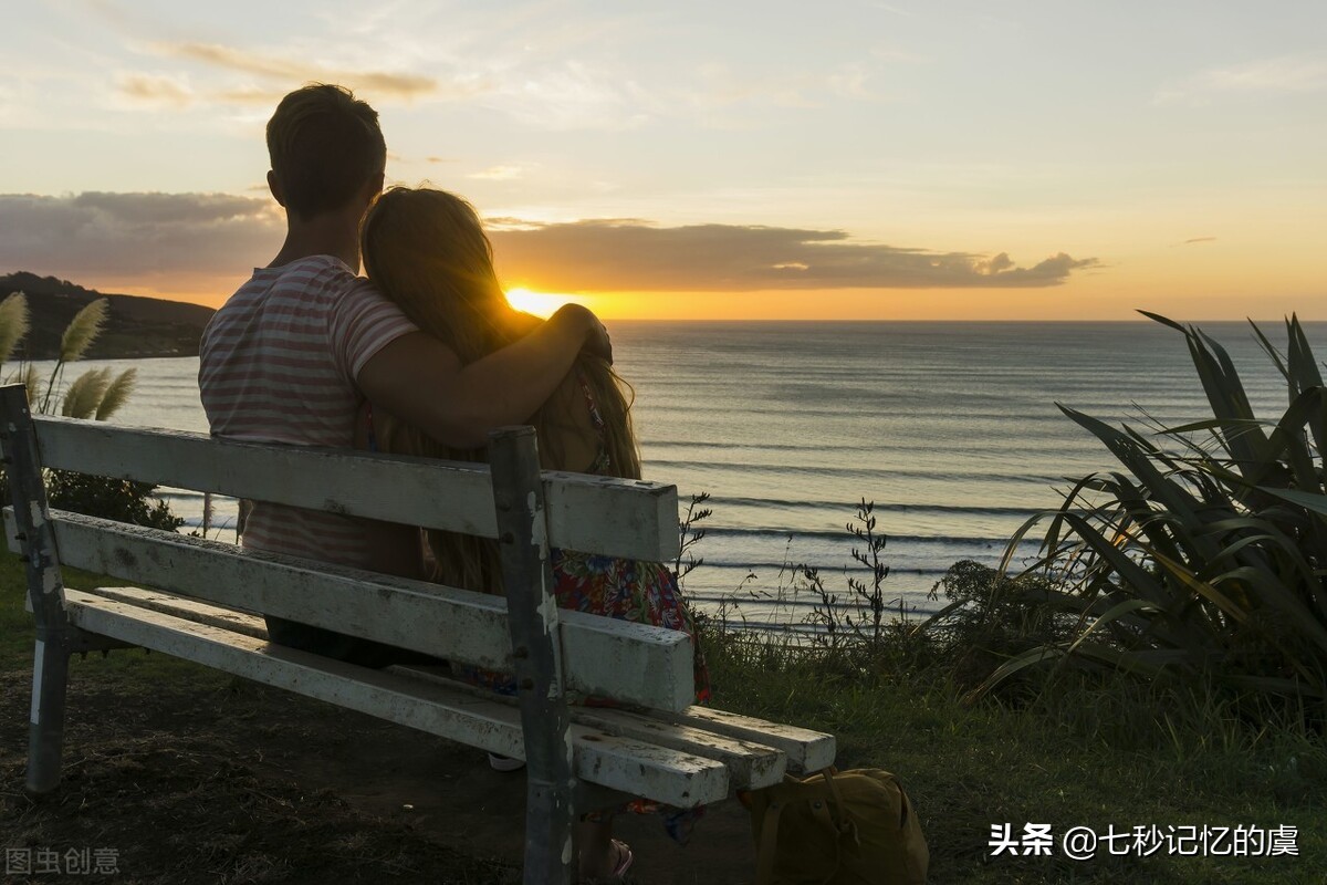 如果发现男朋友不够爱你怎么办,男朋友没那么爱你了该怎么做