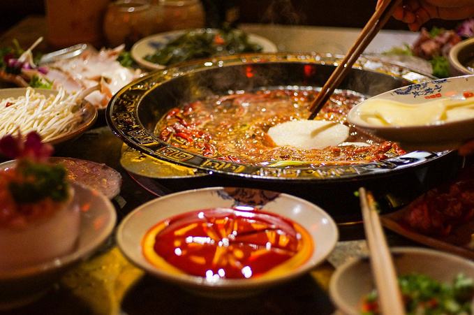 火锅店加盟费大概多少钱一个月,火锅店加盟总费用预算