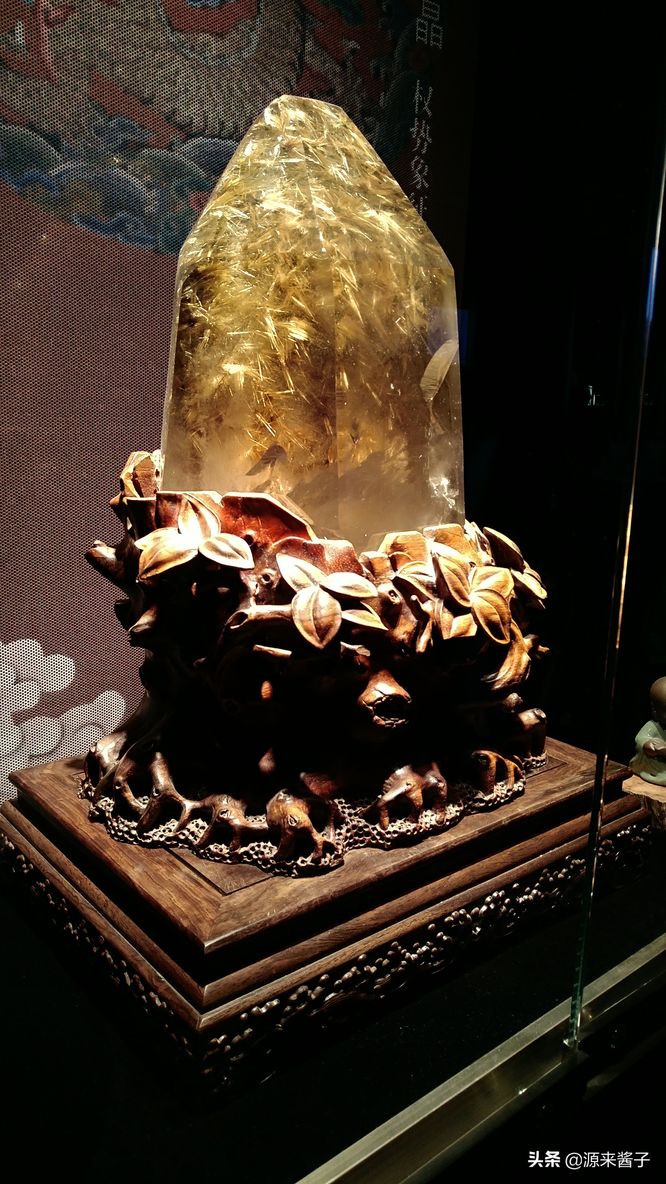 三亚景点有一个水晶石叫什么,三亚天涯海角水晶石