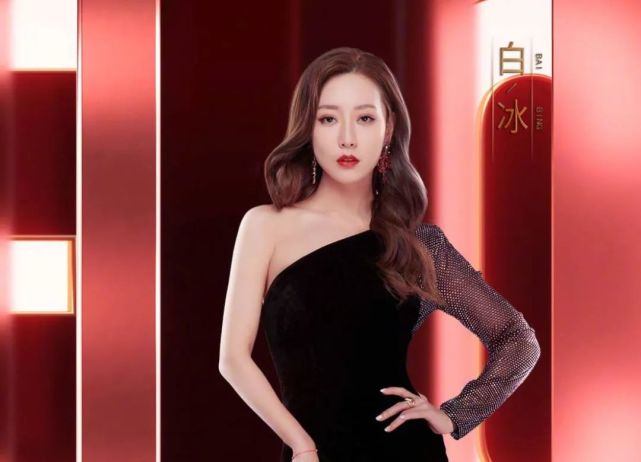 冰雪薇甜现状图片,冰雪薇甜现在有钱吗