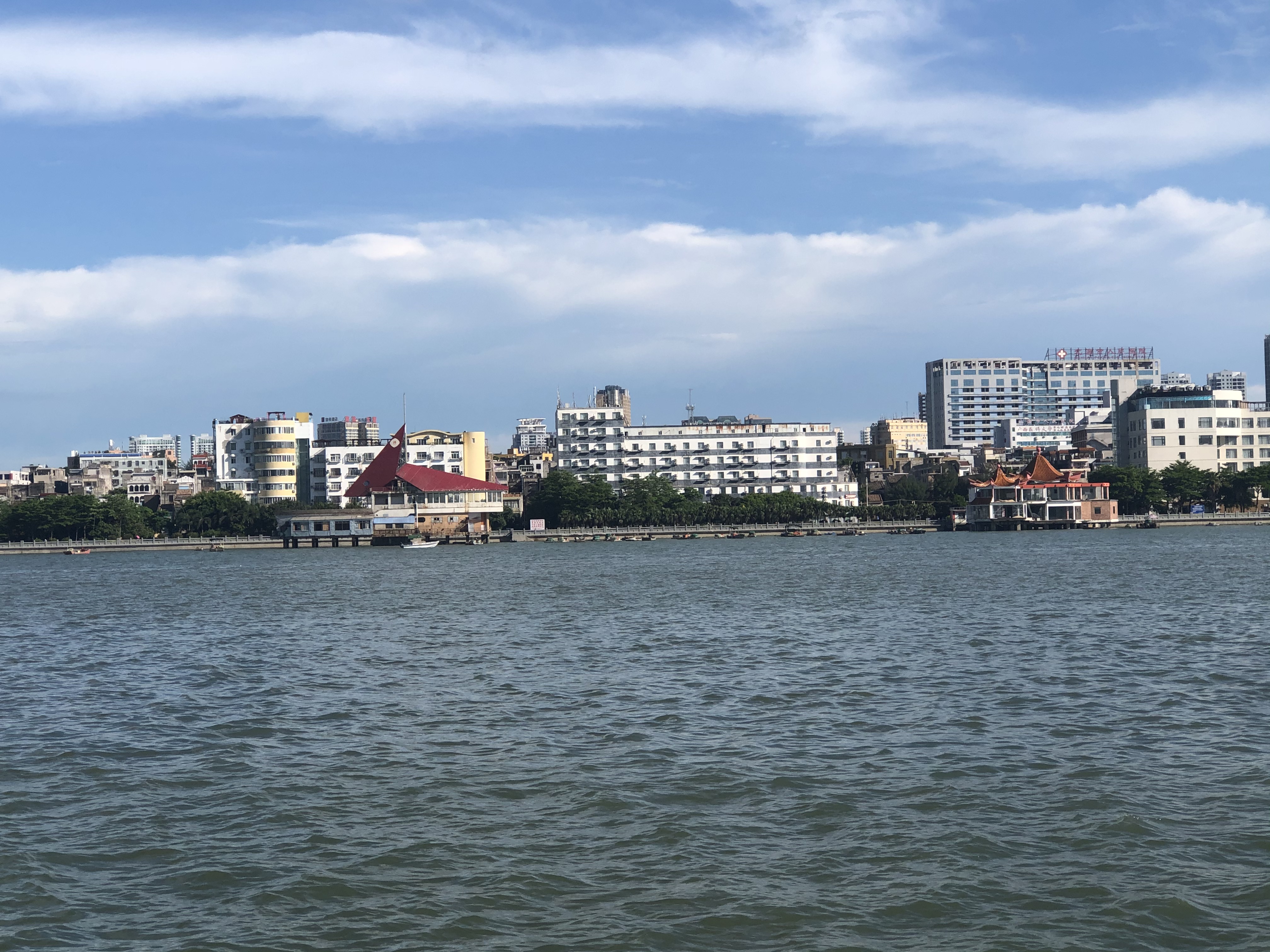 北海跟团游陷阱,低价北海旅游团套路