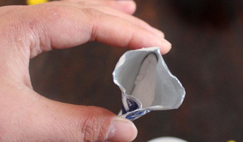 母狗拉稀幼犬也拉稀怎么办,两个多月的小狗一直拉稀怎么办