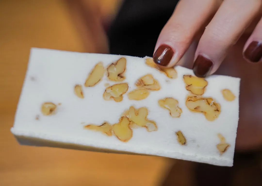 10㎡的食品厂，开了25年，吃过6种以上的孩子都打酱油了吧？