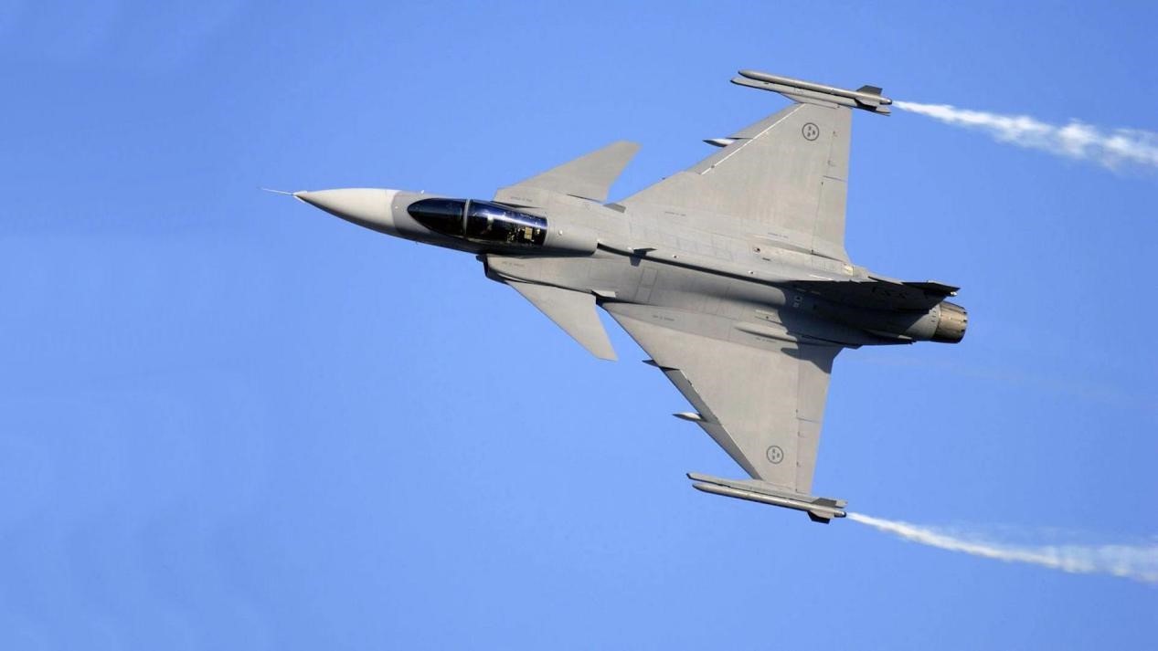 卖战机还送全套生产线，瑞典为何比美国对印度还好？