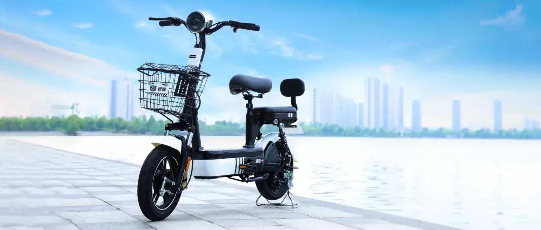 电动自行车能上山路爬陡坡吗,电动自行车可以爬多陡的坡