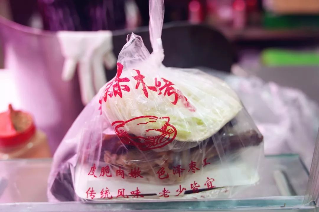 无夜市不夏天！西园里菜场竟然是个“深夜大食堂”？